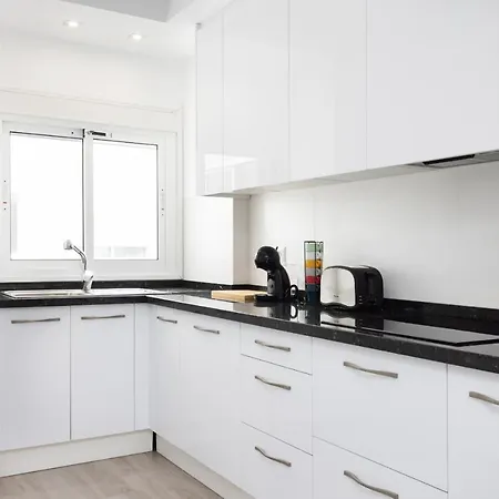 Eden Top City Center Apartment *